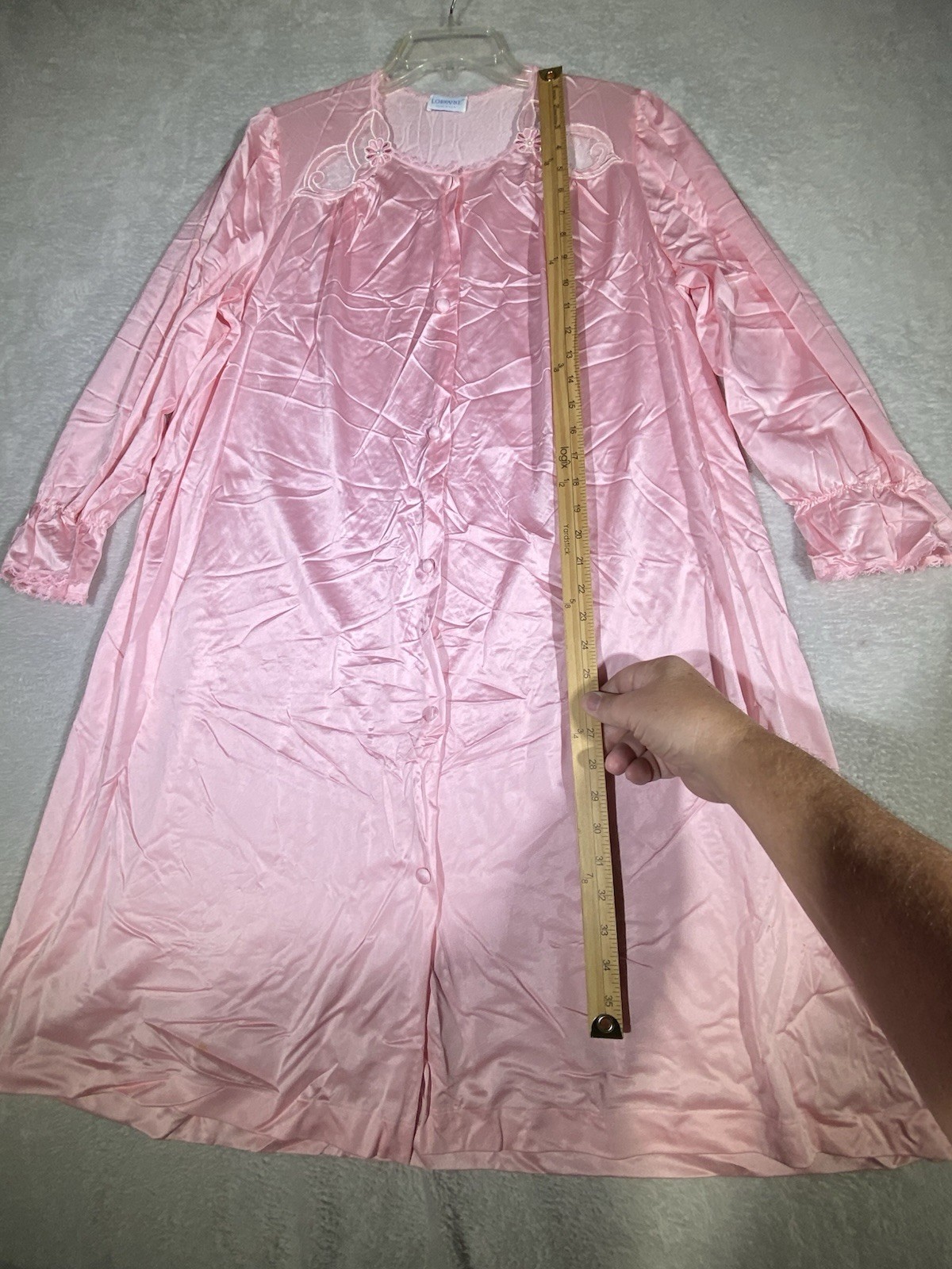 Vintage Lorraine Ice Pink Nylon Housecoat Lace Trim Covered Buttons Size Large