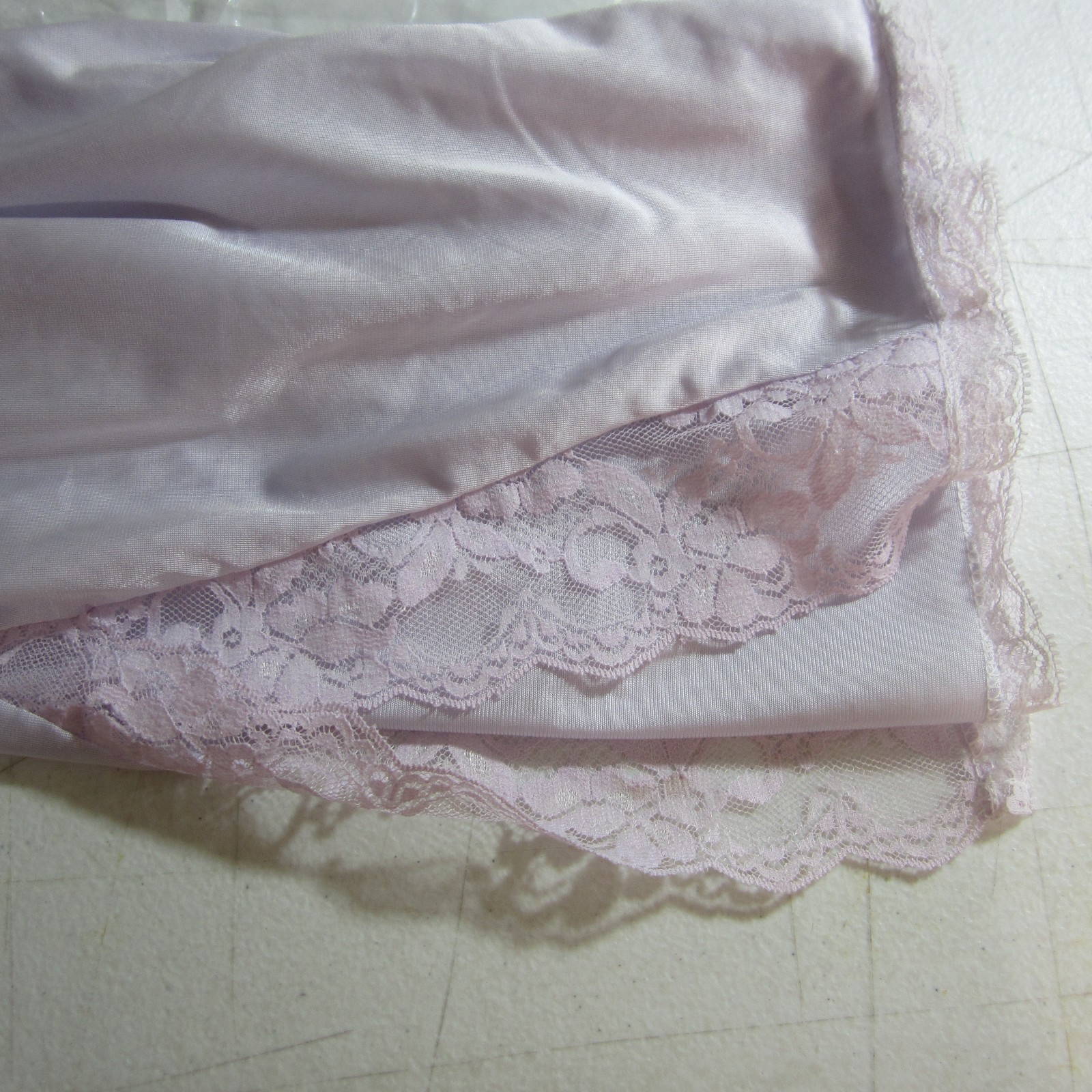 Vtg Greenco Maid Half Slip Size L Lilac Lace Trim Elastic Waist Cottage Coquette
