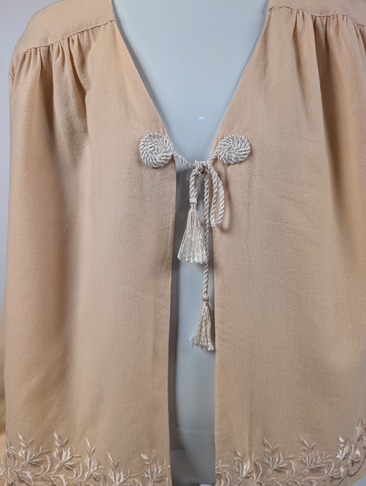 SWEET EDWARDIAN BLONDE WOOL JACKET W SILK EMBROIDERED EDGING + CORD TIE FRONT