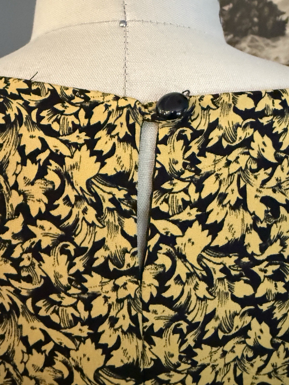 1980s Black And Yellow Peplum Dress With Shoulder Pads
