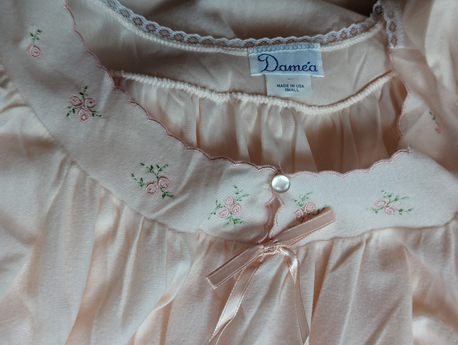DAMEA VTG 70s/80s Long Peach Night Gown Brushed Nylon Lace Embroidery SM NWOT