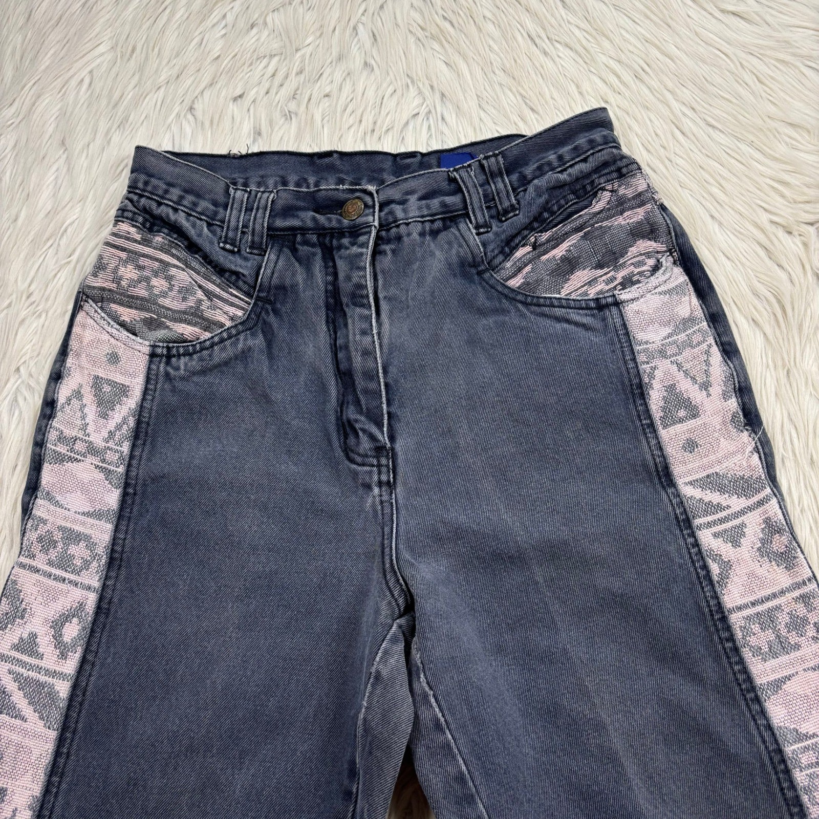 Vintage 90’s LA Blues Women’s 27 Gray Navaho Blanket Side Stripe Tapered Jeans
