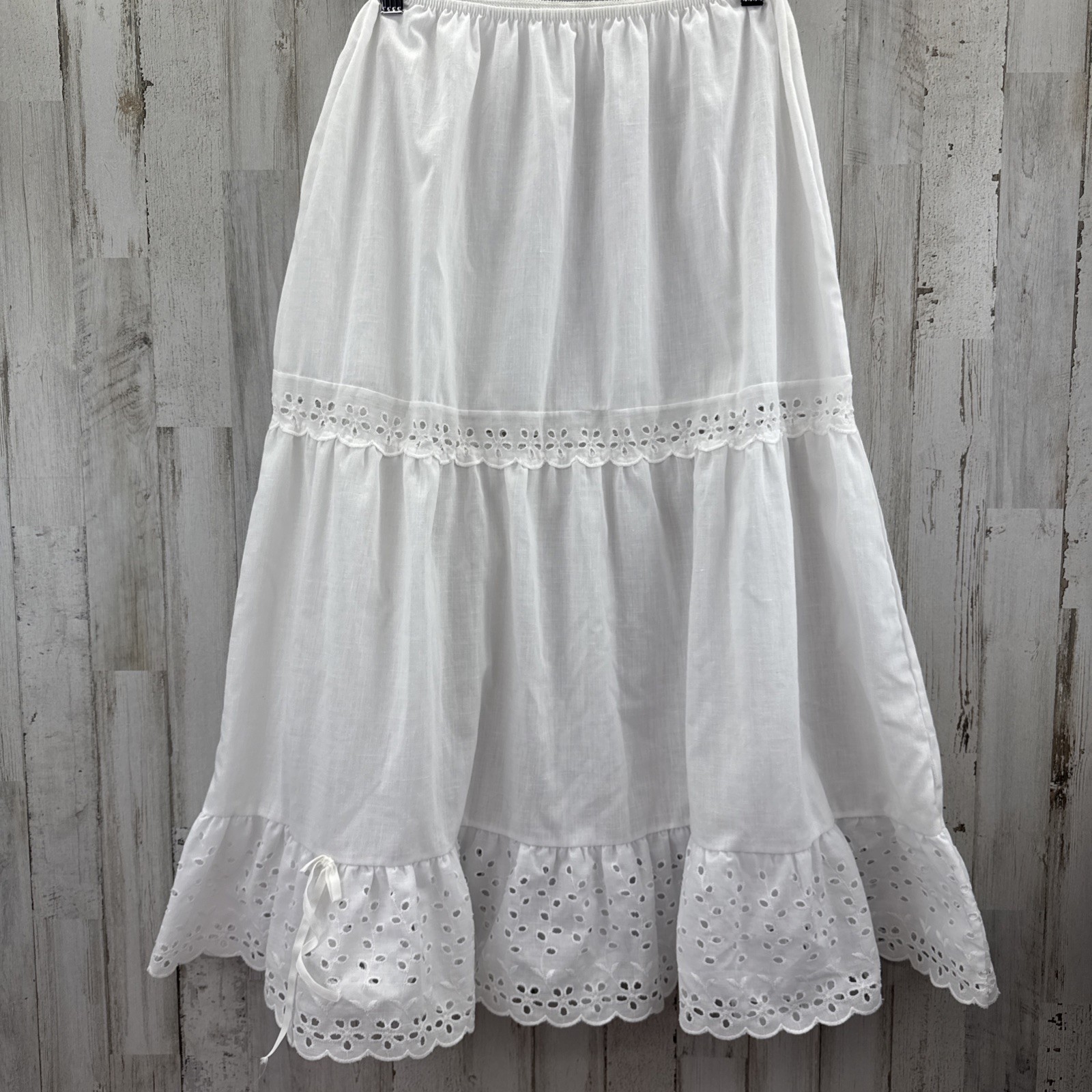 Vintage Victorian White Eyelet Embellished Cotton Maxi Skirt Small Boho Summer