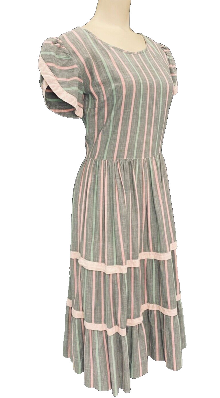 Vintage 1940s gray cotton dress, pink green stripe short puffed sleeves XS S