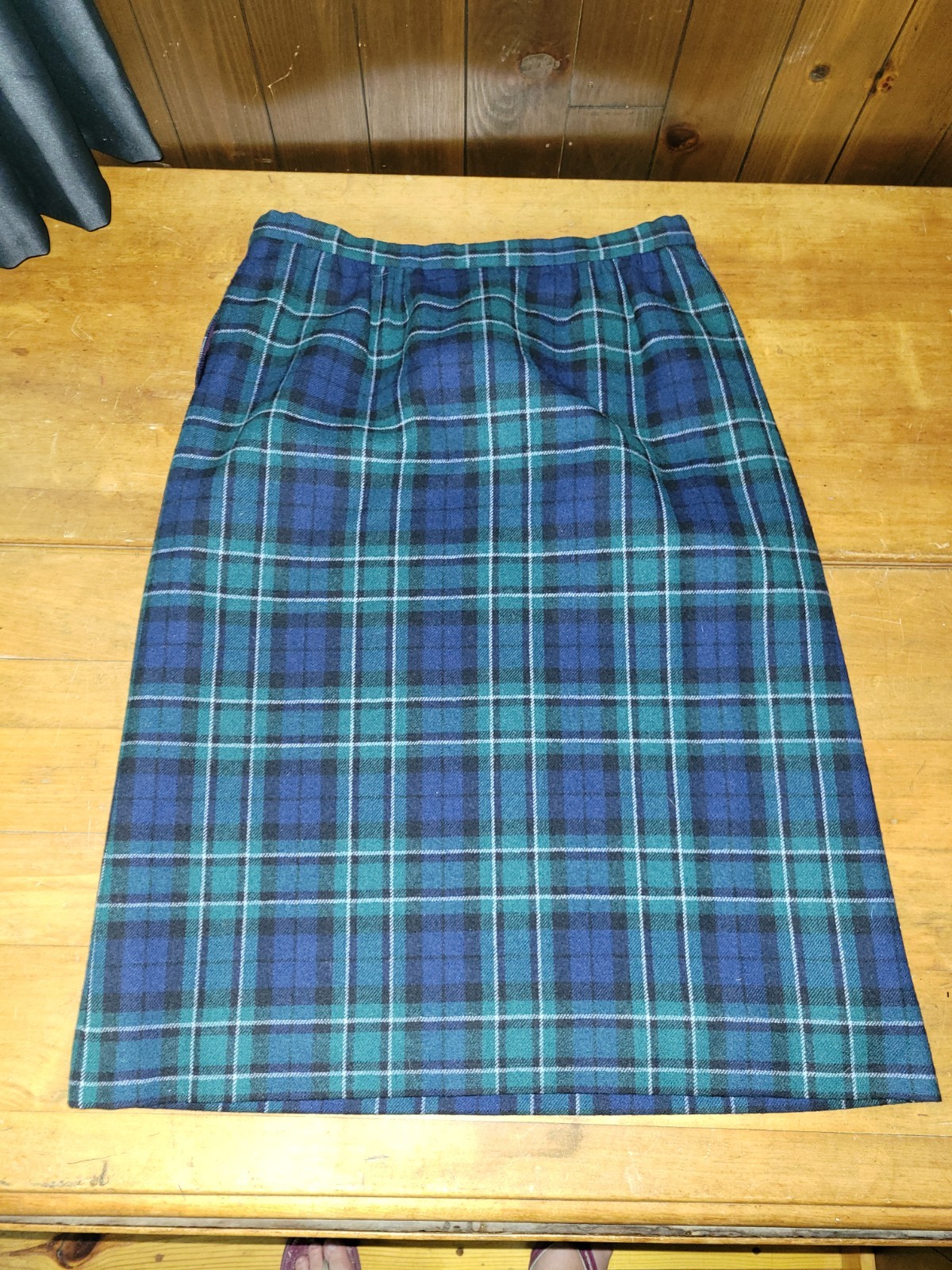 Vtg 70s Pendleton Women’s Green Plaid Wool Skirt Size 12 (Check Measurements)