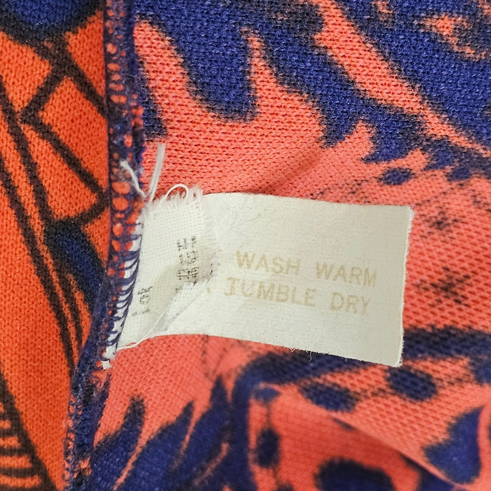 Vintage 70s Psychedelic Mod Paisley Dbl Knit poly Shirt Reddish Orange Blue