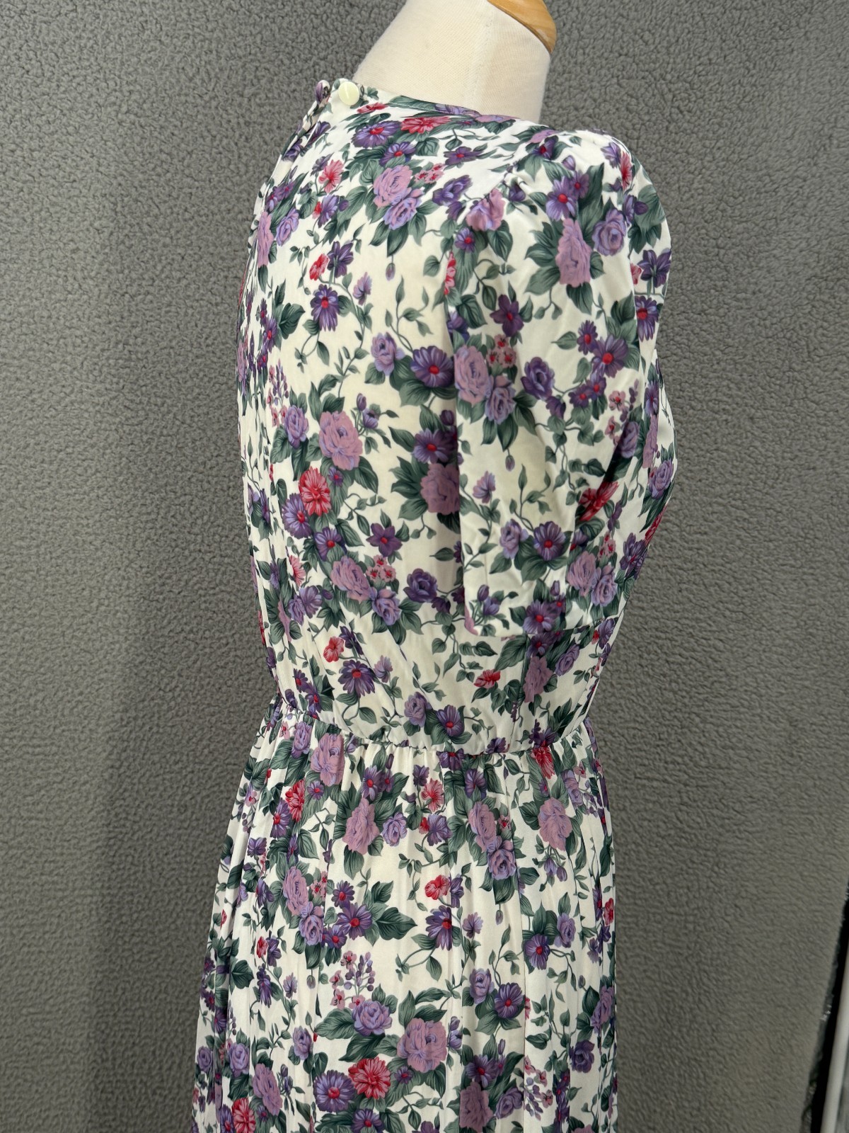 Vintage 1980s Midi Tea Length Dress S Tabby of California Fit Flare Puff Sleeve