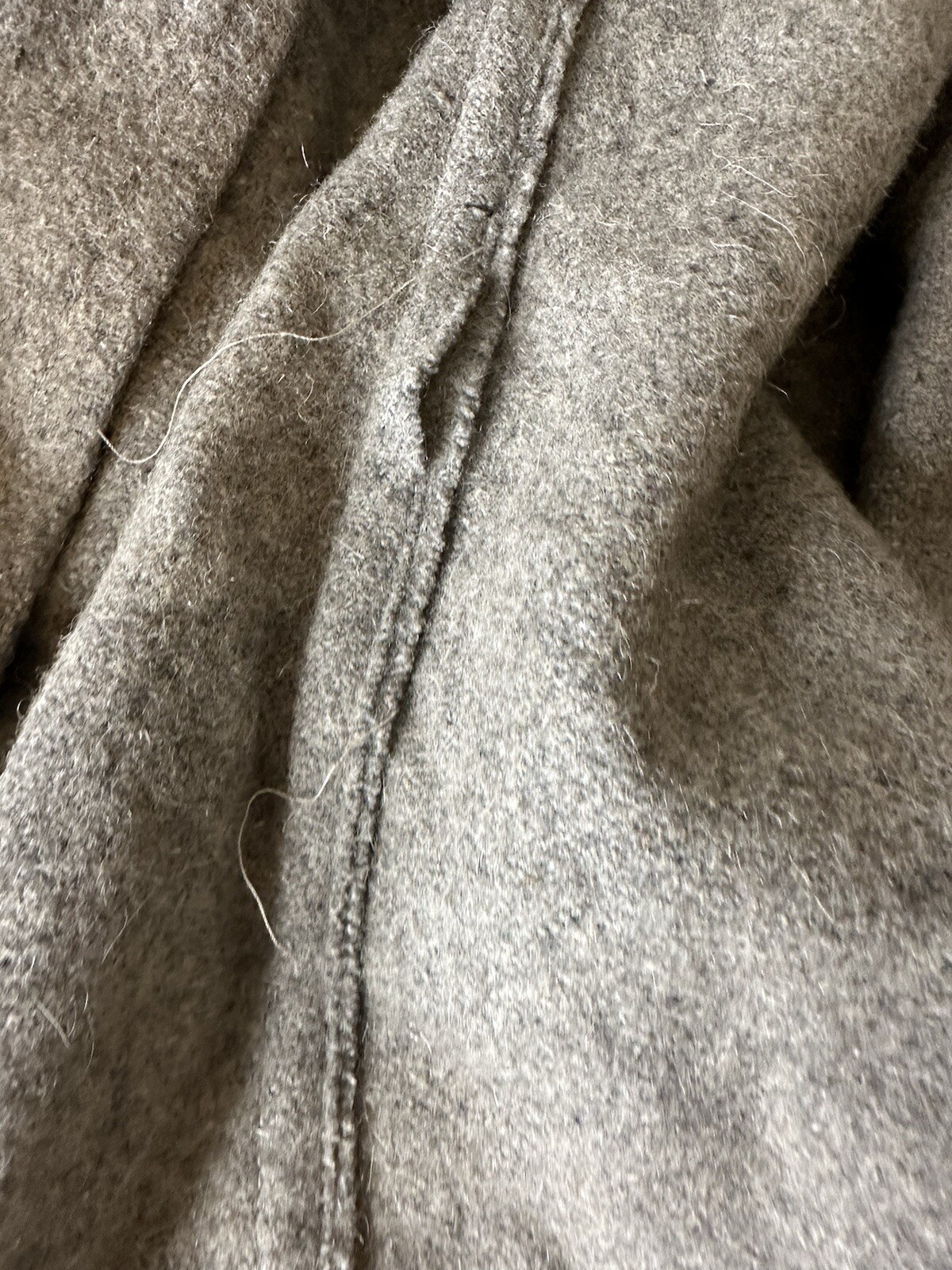 VTG Wool Opera Cape poncho Coat Cloak Blanket O/S Warm Fur Trim Pockets Hippie