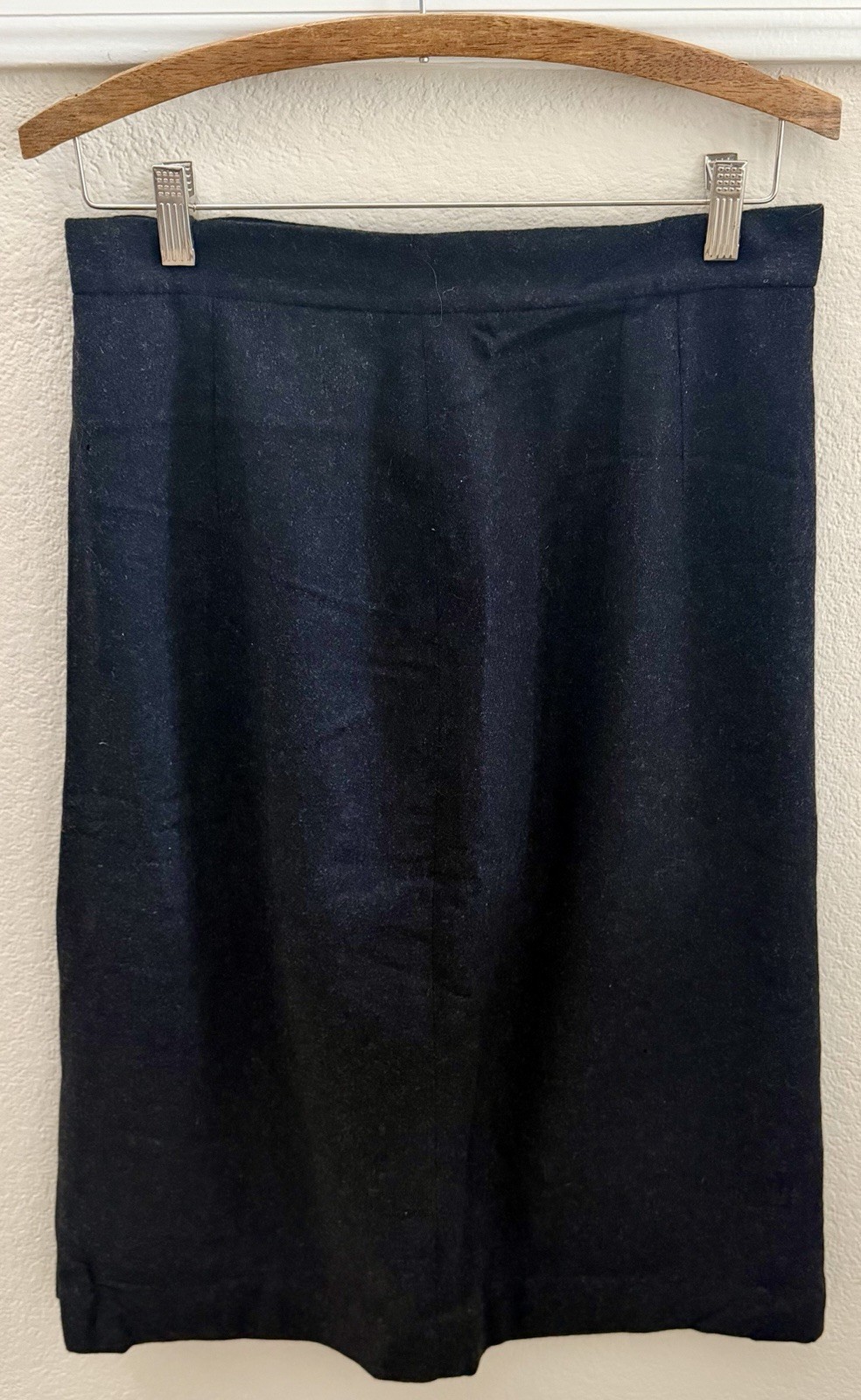 Vintage 1950’s Charcoal Black Wool Pencil Skirt Tailored by Nardis of Dallas