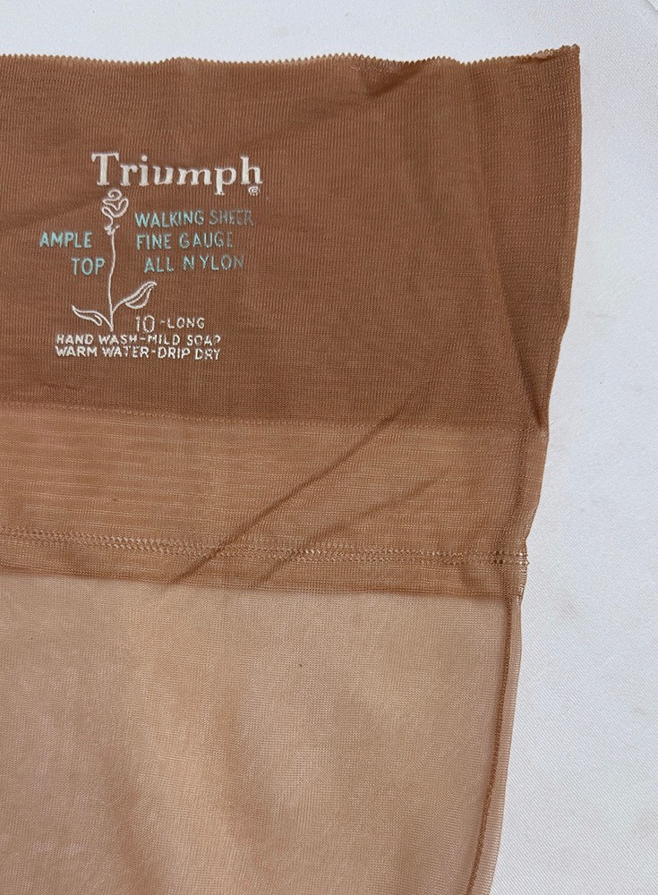 Triumph Outsize flat knit full fashioned vintage stockings sz 10 L 2prs