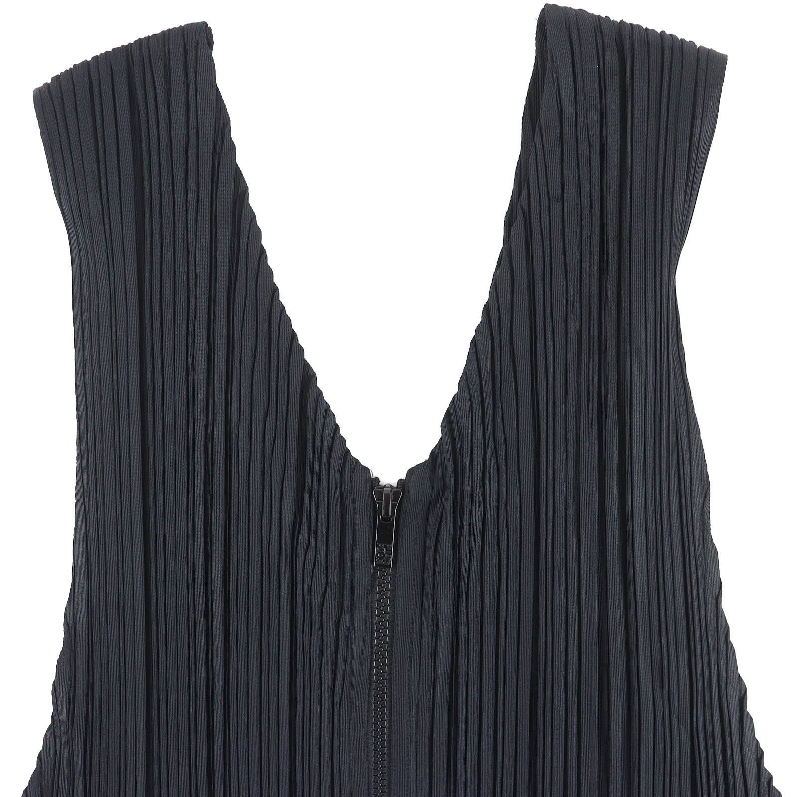 Issey Miyake Pleats Please Issey Miyake Polyester Jumpsuit – DUTY FREE