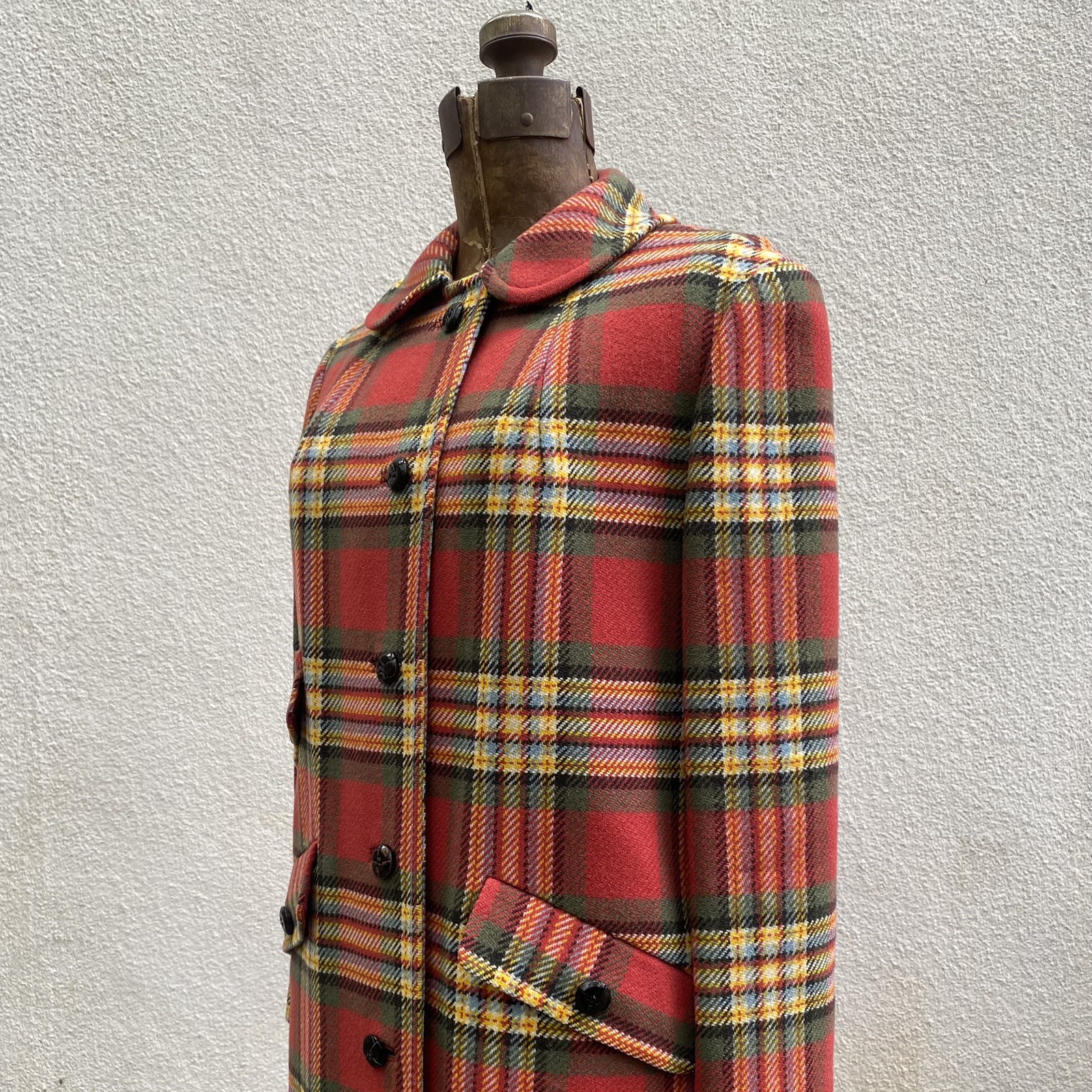 Vintage 1950s Pendleton 100% Virgin Wool Red Plaid Multi Color Town Coat S/M