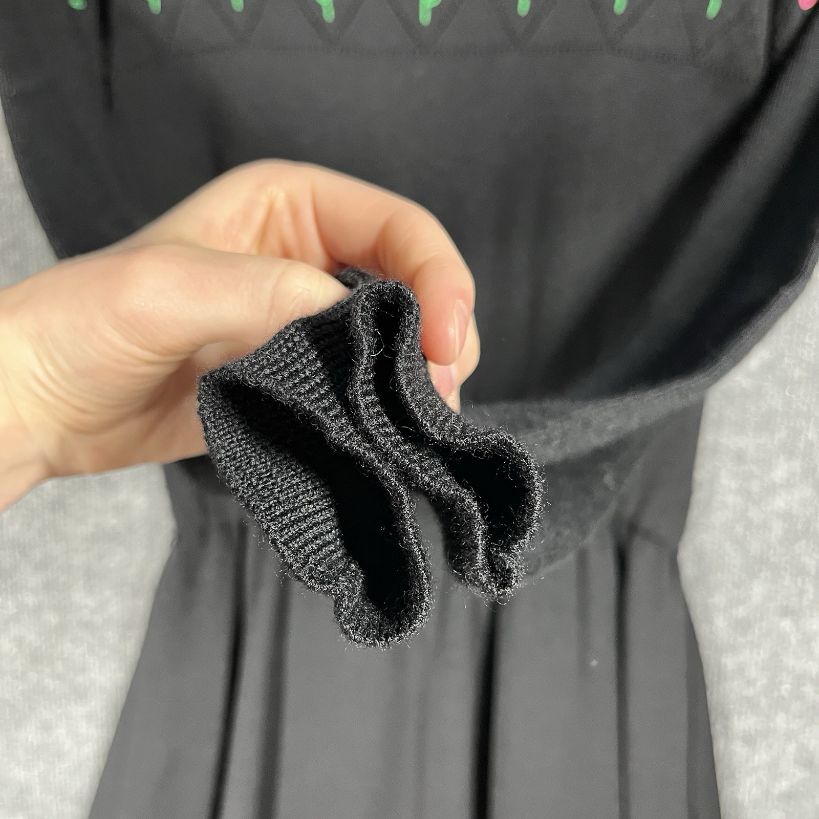 VINTAGE 80s Ciao Ltd 100% Pure Wool Sweater Dress Black Embroidered Floral Sz 8