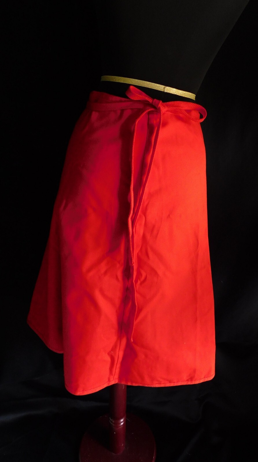 Vintage 60’s reversible wrap skirt, tulips and daffodils/red, cotton