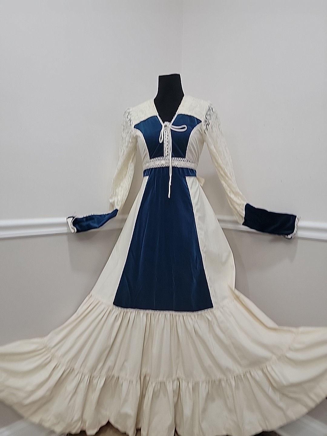 VTG Gunne Sax By Jessicas Prairie Lace Corset Maxi Dress Ivory Blue Boho