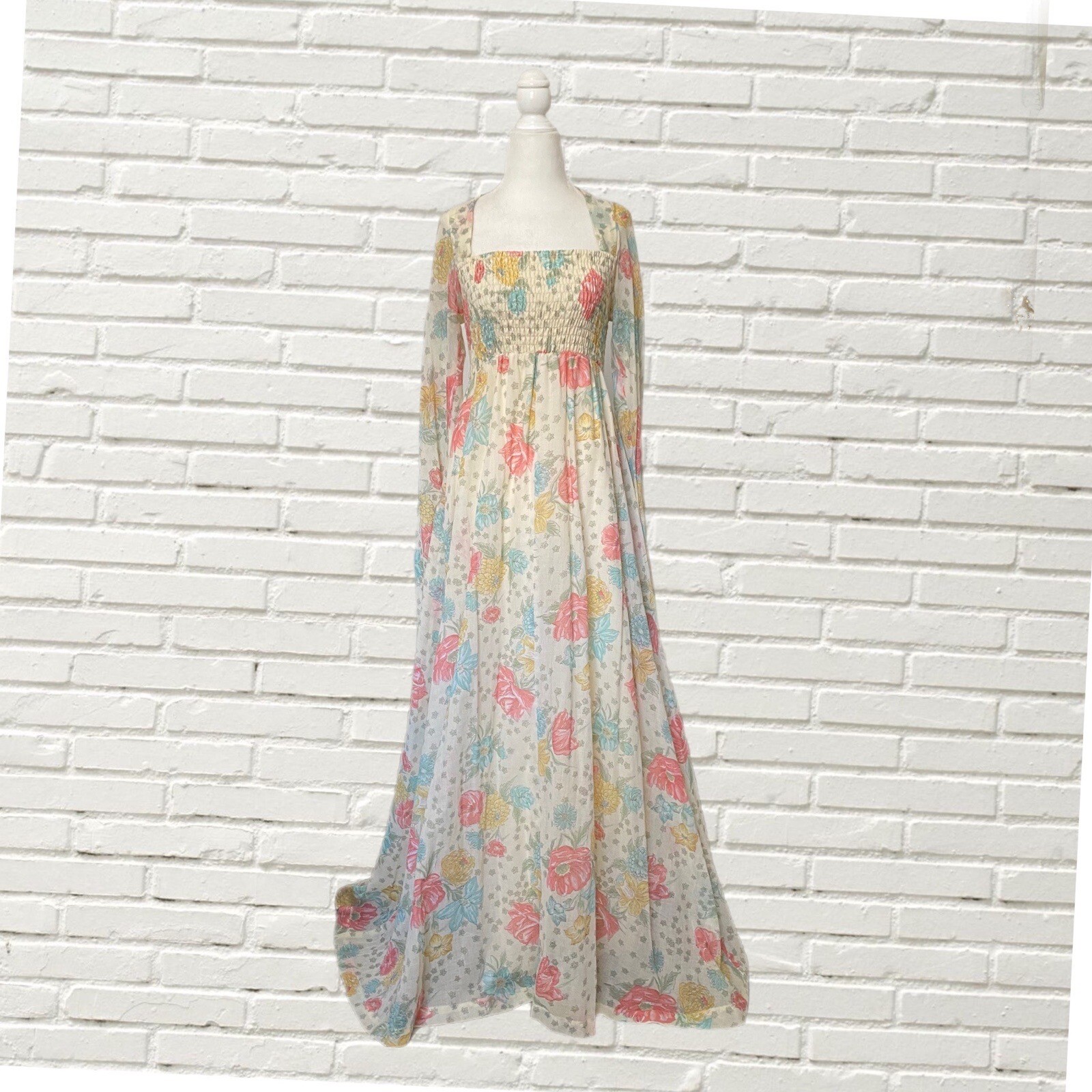 Vintage 70s Maxi Dress Floral Print Cotton Gauze Smocked Long Sleeve Xs/s