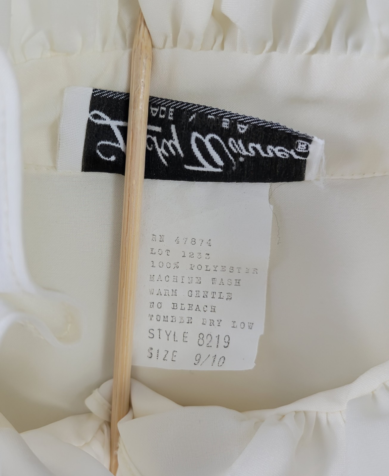 Vintage Lucky Winner Ivory S/S Blouse w Ruffled Collar & Placket Size 9/10