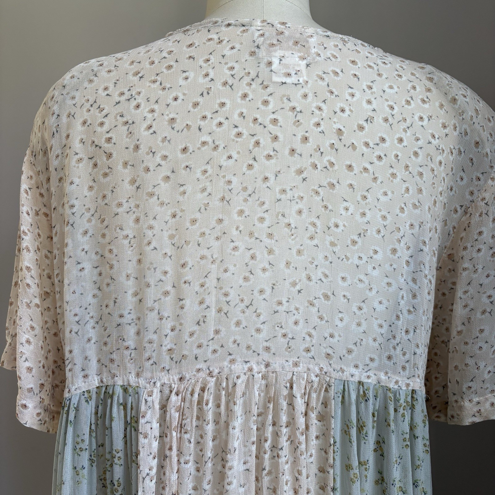 Vintage 90’s April Cornell Sheer Dainty Floral Midi Dress Cottagecore Medium
