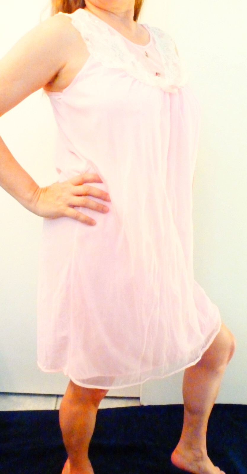 PARAMOUNT ELEGANT VTG DOUBLE LAYER PINK LACY ROSETTES CHIFFON NIGHTGOWN L VGVC