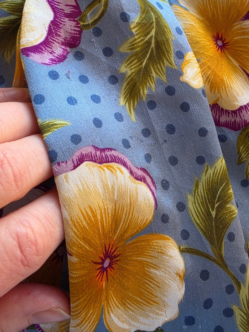 Vintage Dentelle 90s USA Floral Satin Wrap Robe Blue Pockets Tie Wrap Long Silky