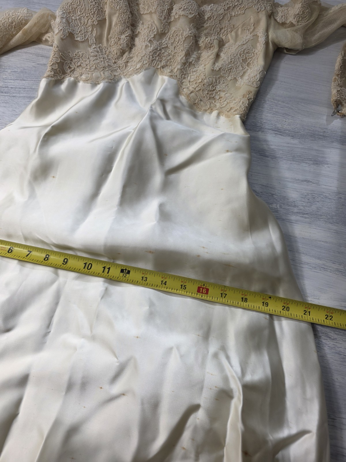 Vintage 1940s Bride Small Slipper Satin & Lace Wedding Dress Cathedral Train 40s