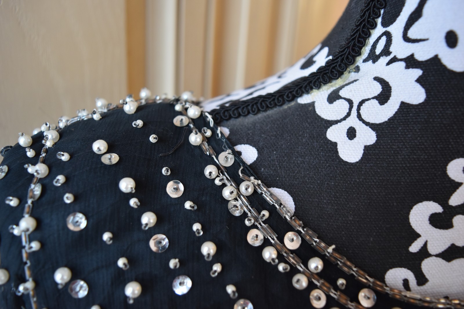 Vintage Jasmine By KVM Black Dress Size Small 100% Silk Beaded Great Gatsby