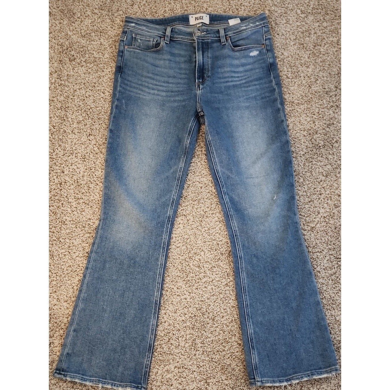 ☀️Anthropologie PAIGE Medium Flare Jeans. 29 Y2K high-waisted FREY Hem Soft ✨️