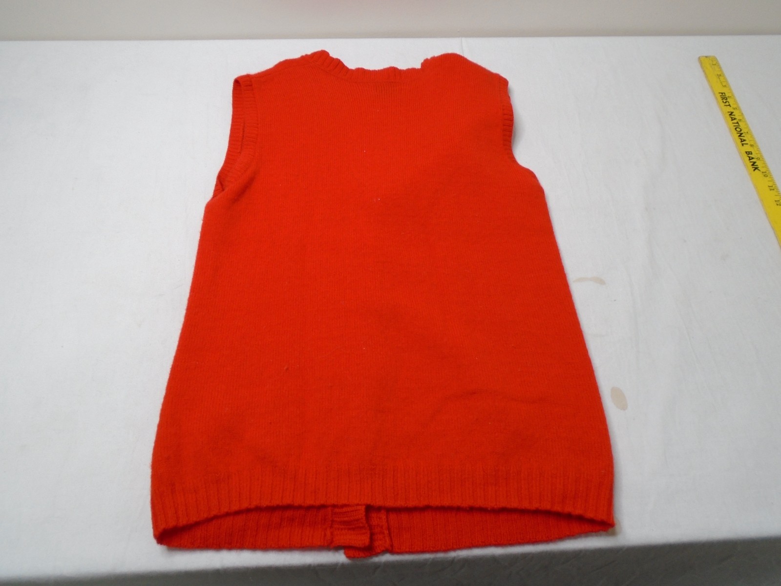 Vintage Womens Garland 100% virgin wool red sweater vest WARM Small