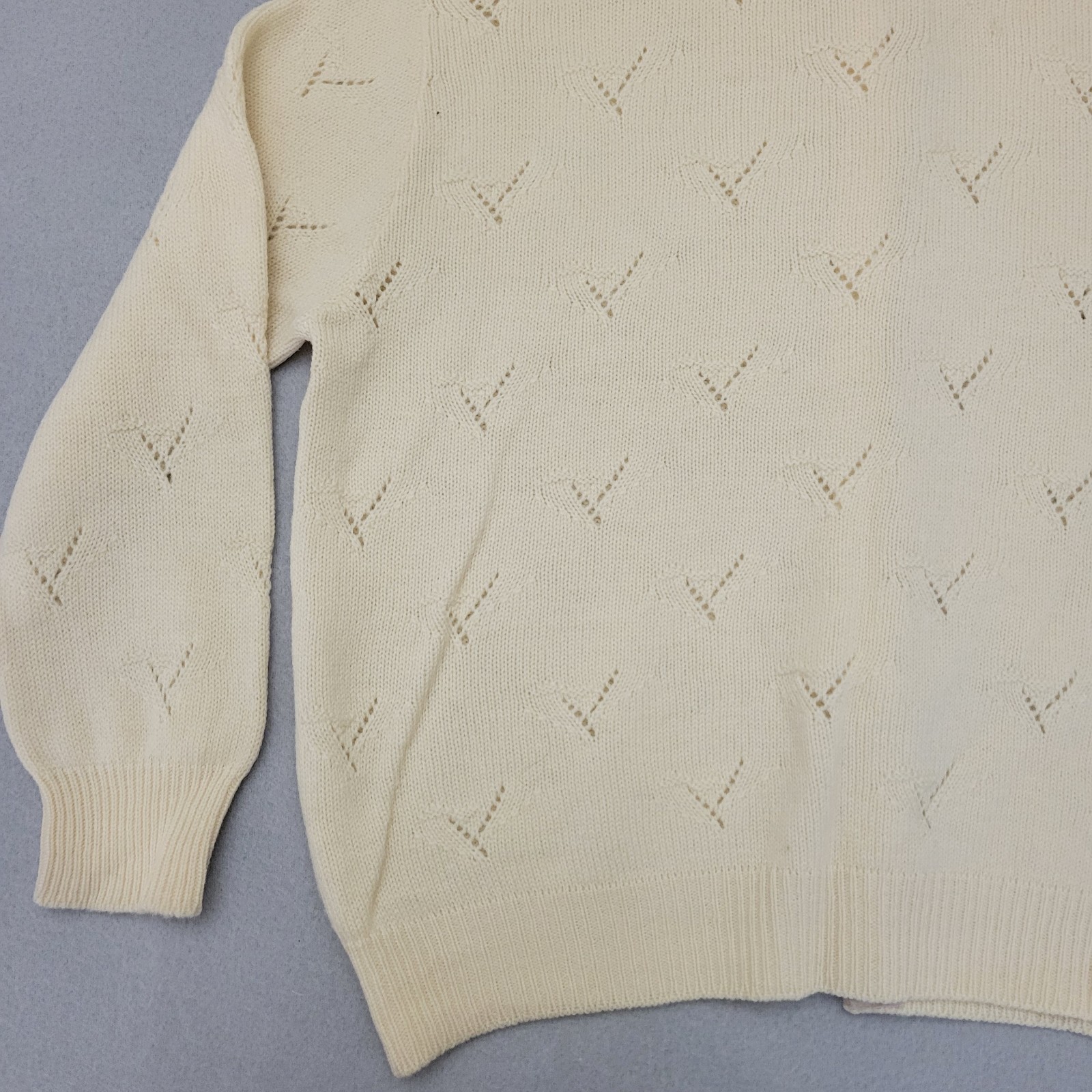 Vintage 60s Alice Kaye Ivory Button-Up Cardigan 100% Wool Women’s Size Large