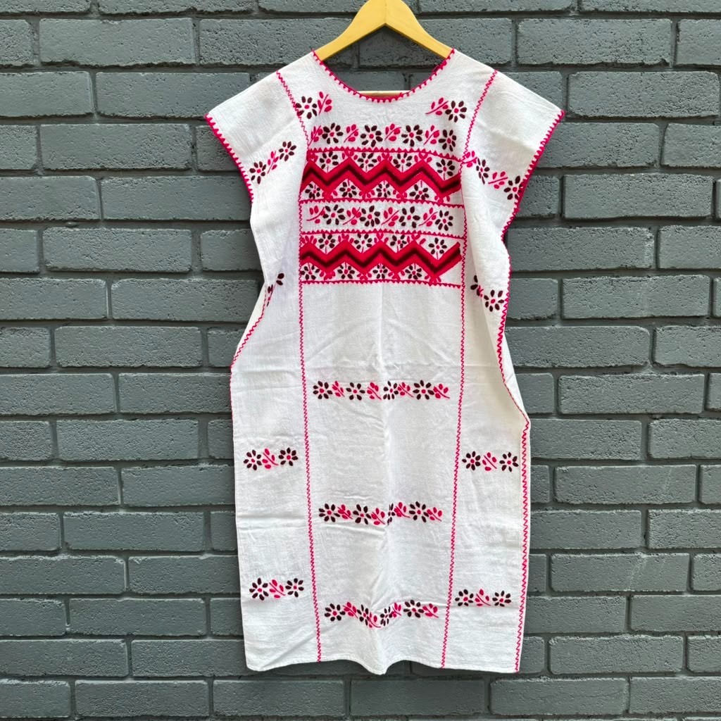 TRUE Vtg 1960s 70s Kaftan Traditional Puebla Mexican Huipil Linen Dress Artisan