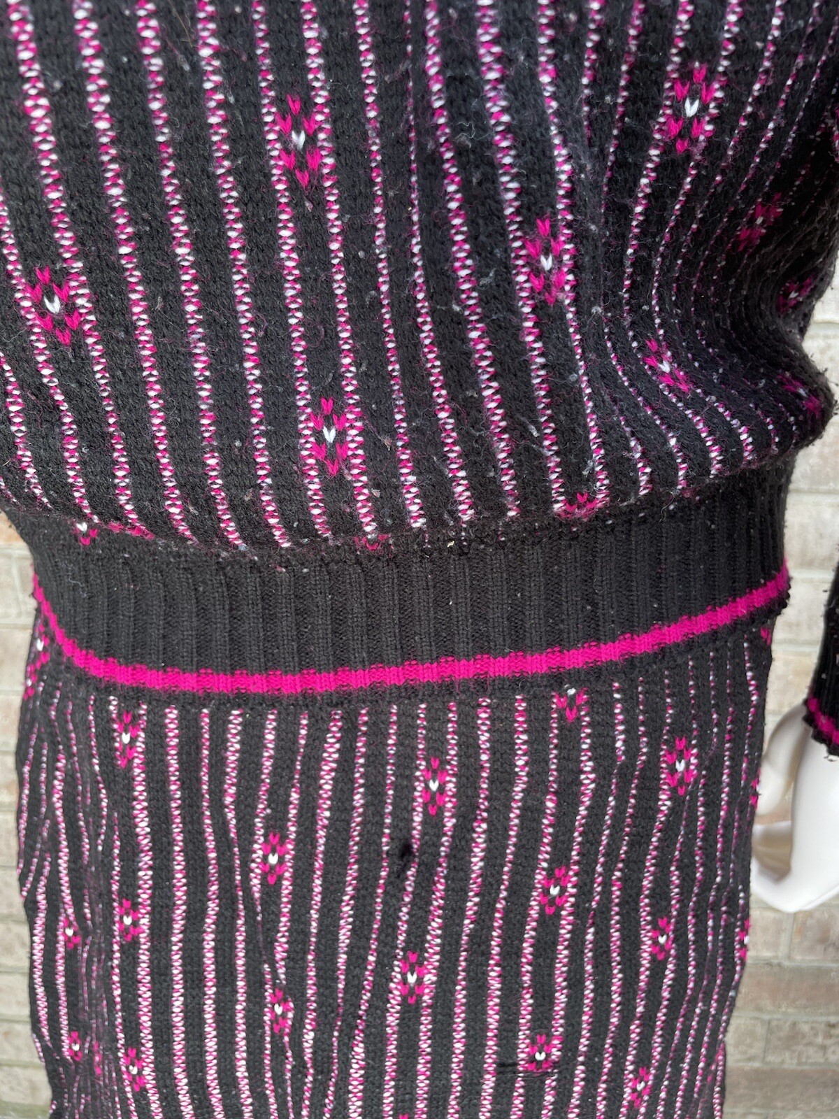 Sweater Skirt Set Medium turtleneck knit pink black bear crossing High Neck ReAD