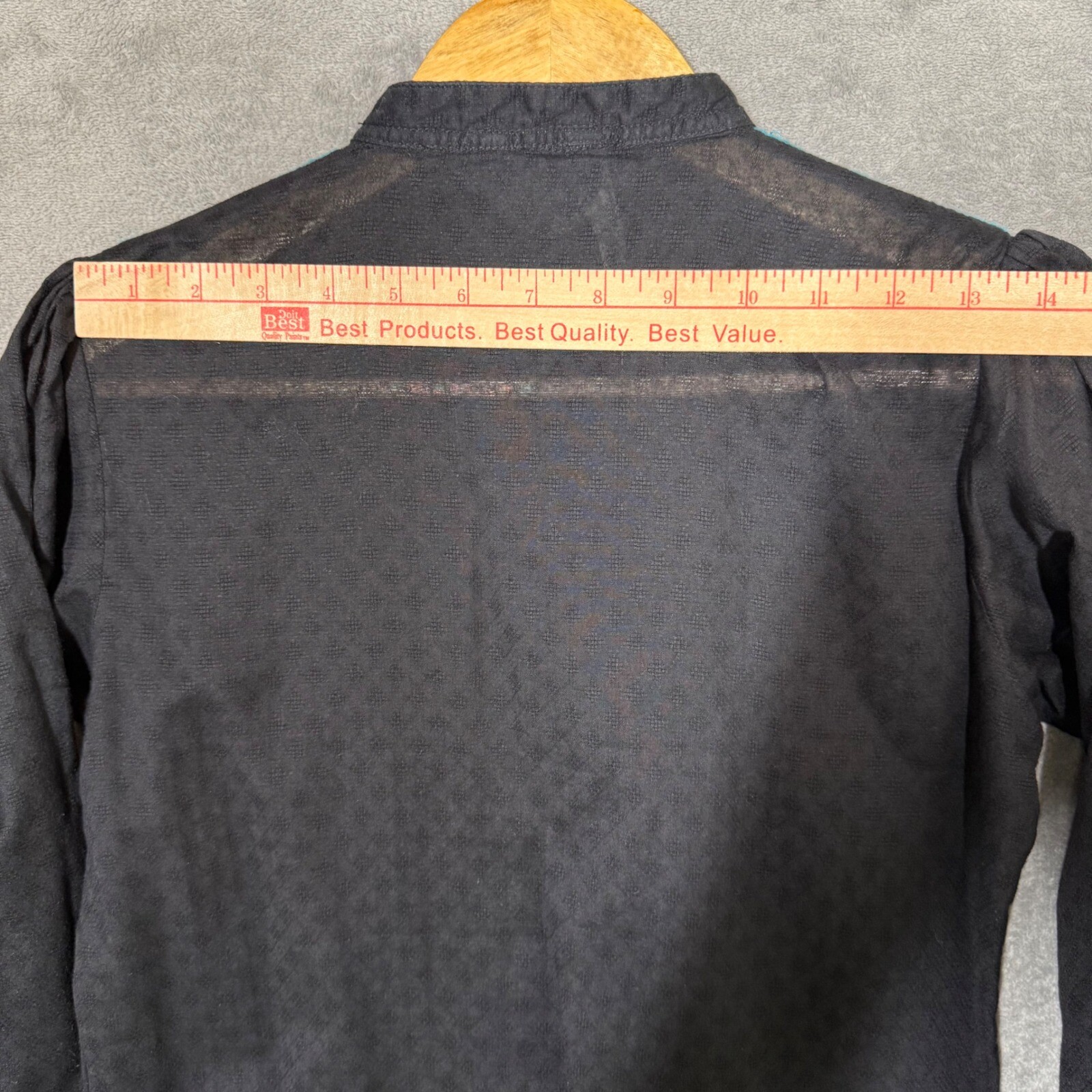 Vintage Casual Outfitters Southwestern Button Down Shirt XS Embroidered Pleated