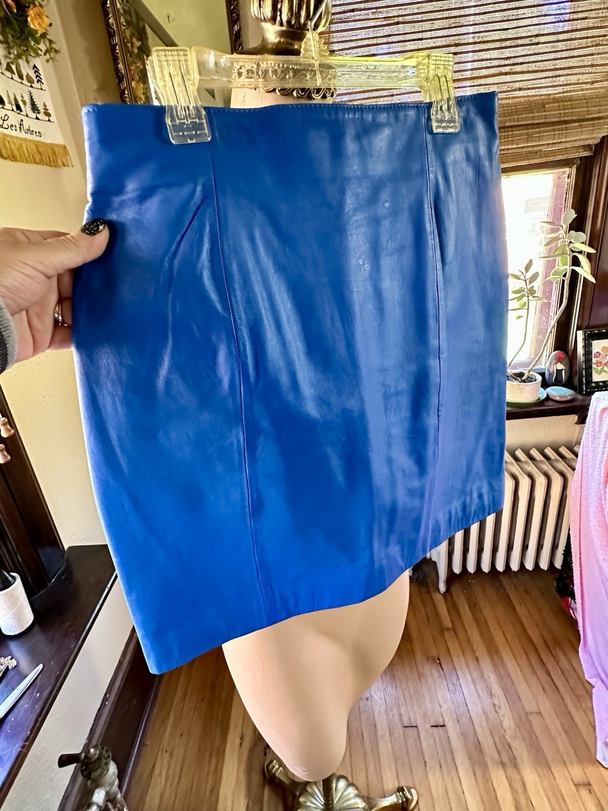 Vintage 80’s Chia Leather Mini Skirt Electric Blue Sz. 12 EUC