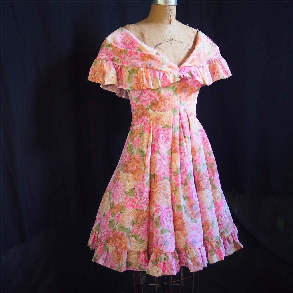 SCAASI BOUTIQUE Vintage 80s Does 50s Floral Off Shoulder Full Skirt Party Dress