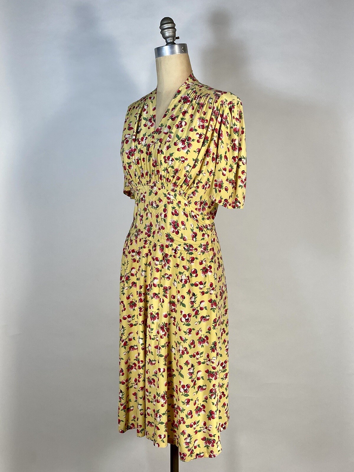 Vintage late 1930’s – 1940’s yellow rayon BERRIES & CHERRIES print swishy dress