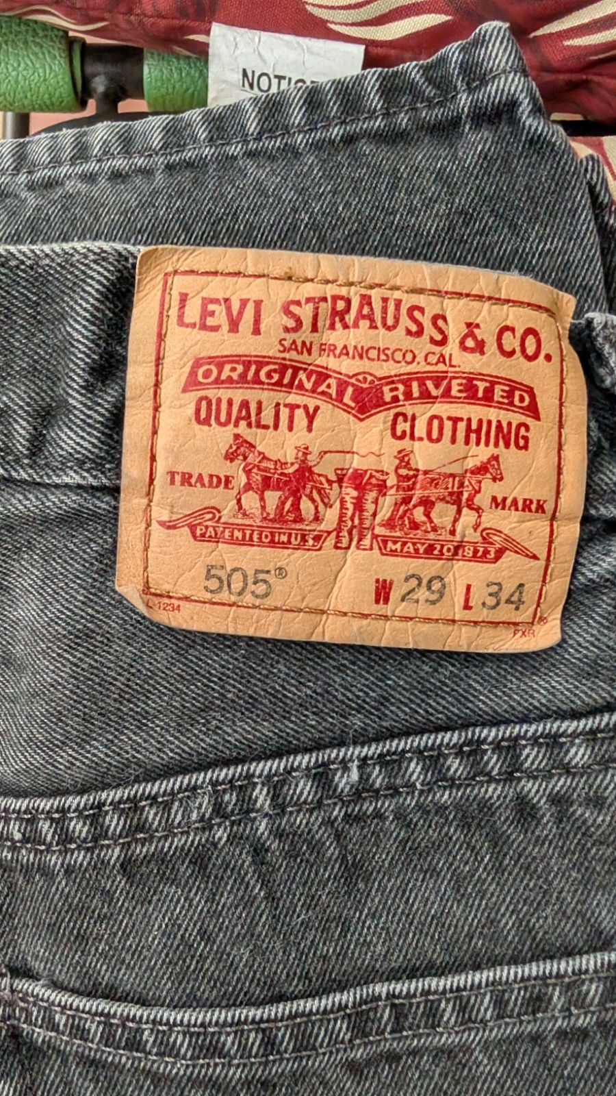 Vintage Levis 505 Regular Fit Unisex 28×33 Black