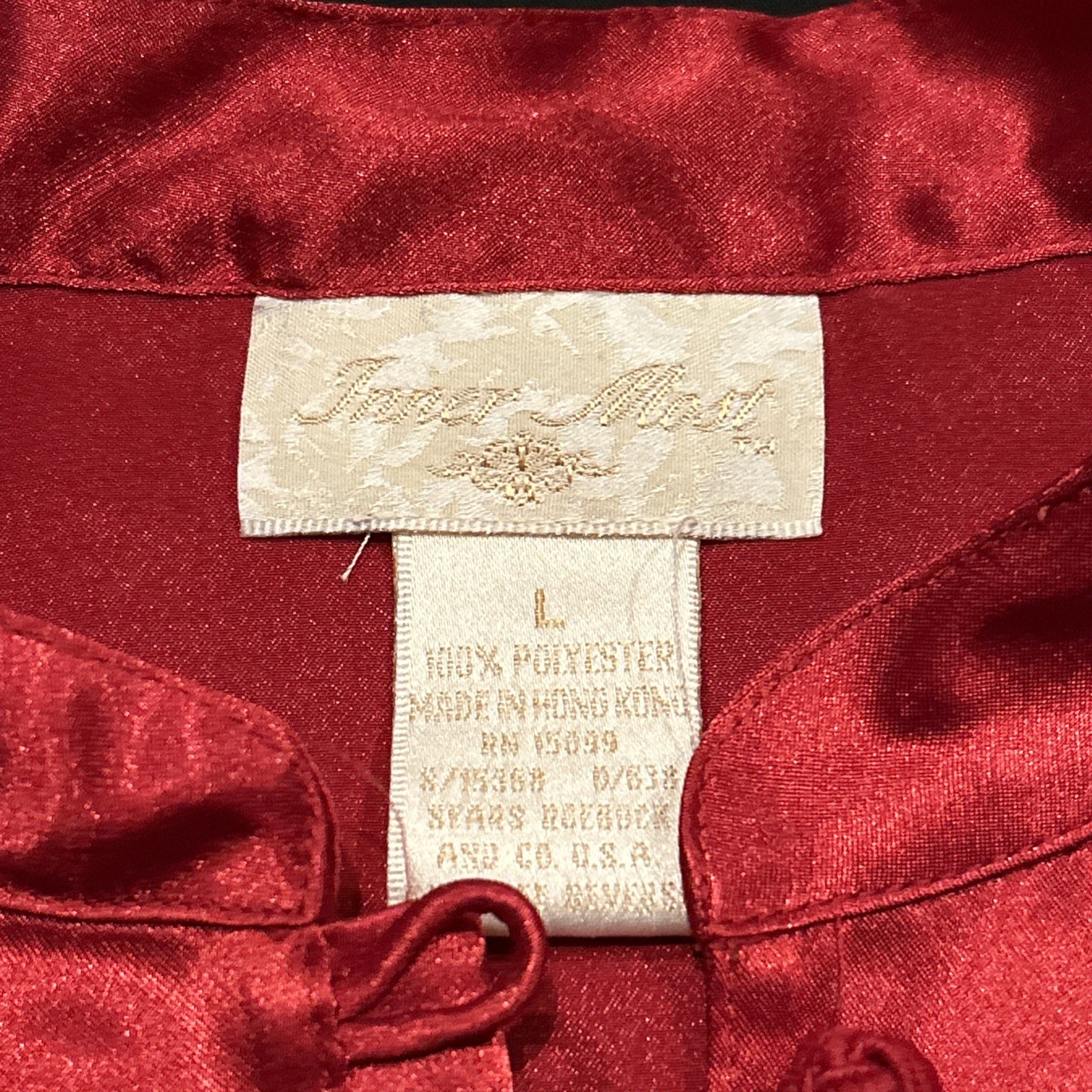 Vintage Inner Most Women’s Sz L Red Satin Nightgown Made In USA A23