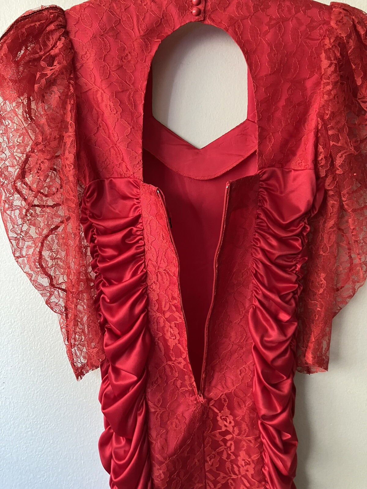 Vintage ’80s Mayvens Bright Red Prom Party Lace Sleeves Satin Ruching XS