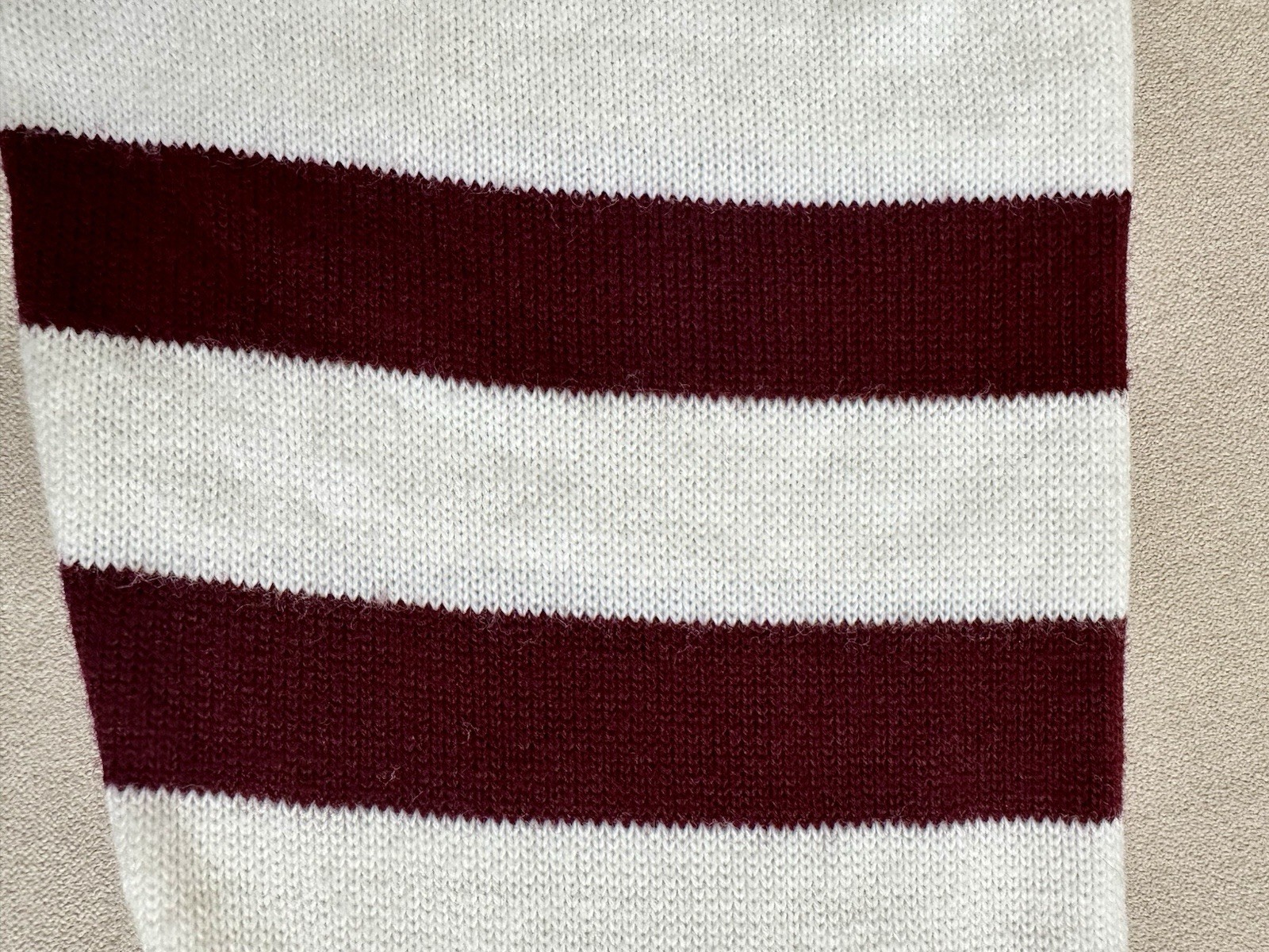 Vintage Dehen Deep V Neck Sweater School Athletic Cheer White Maroon Large EUC