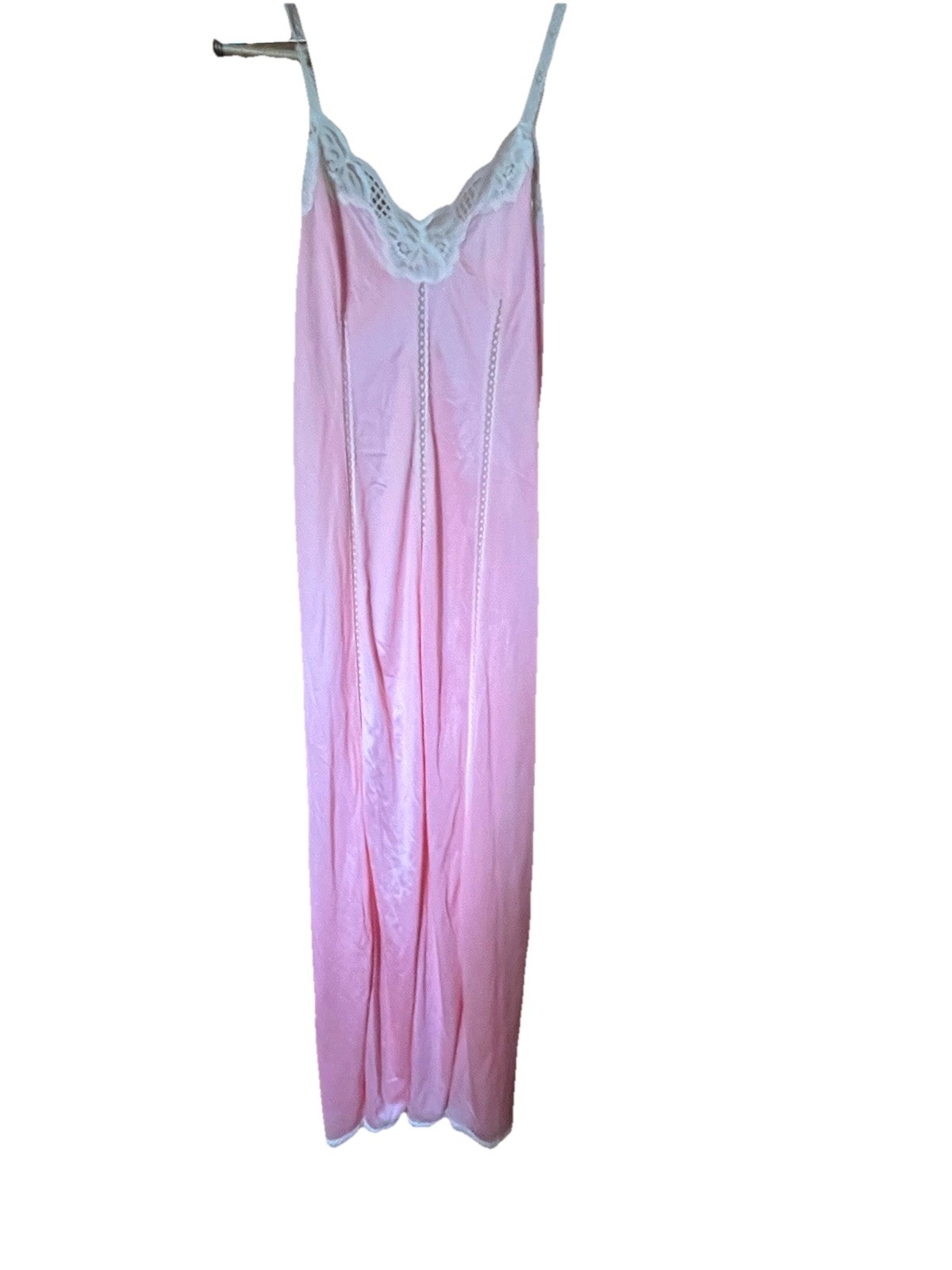 Sz S Elegant Vintage Lt Pink & White W Lace Detail & Straps MCM Night Gown 1960s