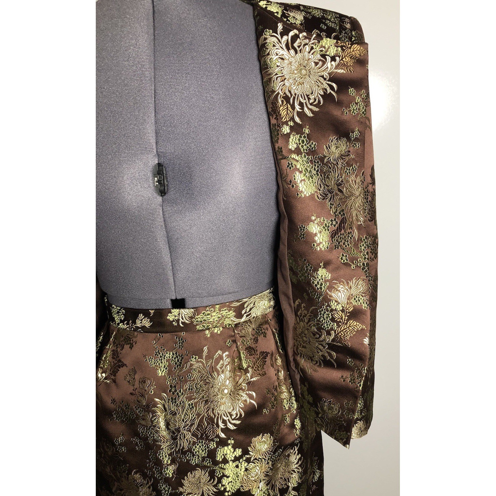 Vtg 70s 80s Brown Brocade Skirt Suit Metallic Floral XS S 2–4 Jacket Skirt Set