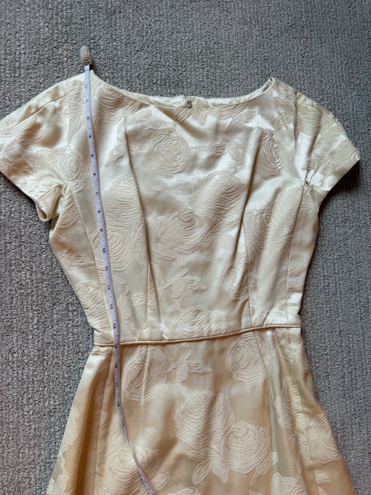 Vintage 1960s Ivory Brocade Johnny Herbert dress Size 0 EUC