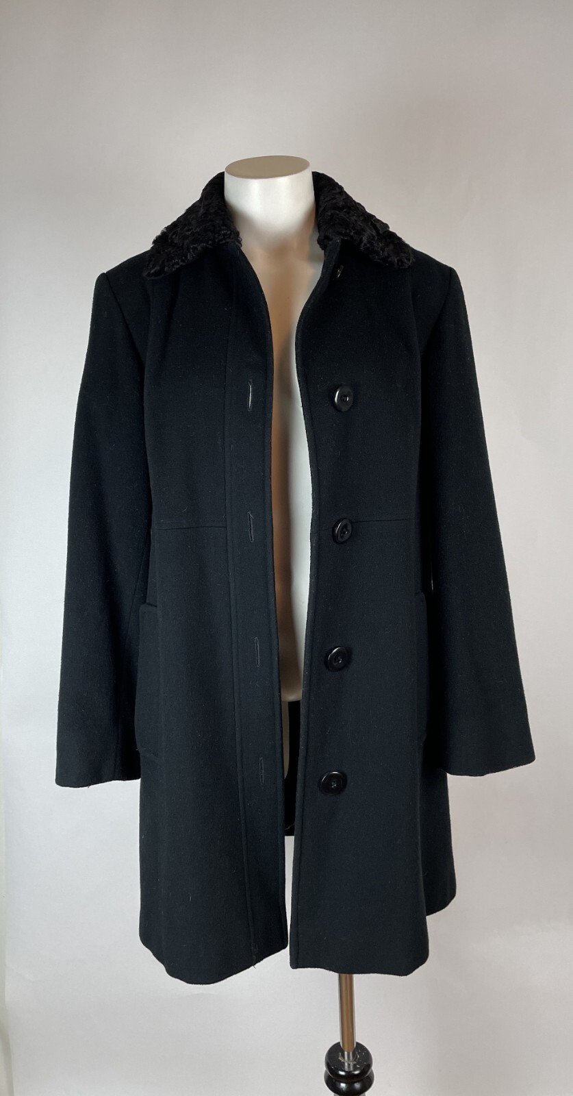 Vintage 80s SCAASI black 100% merino wool + Lamb Fur trim Heavy Coat 4, LINT