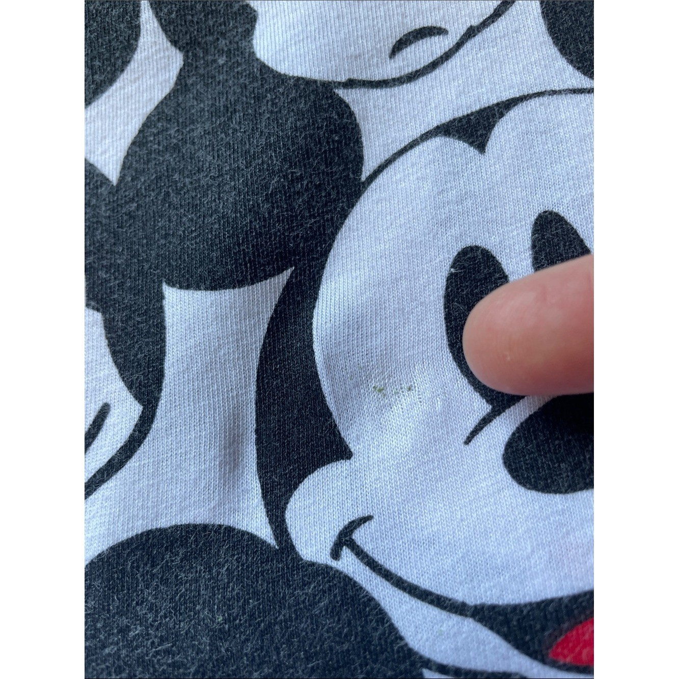 Vintage 90s Mickey & Co J.G. Hook T-Shirt All Over Print AOP Faces Expressions M