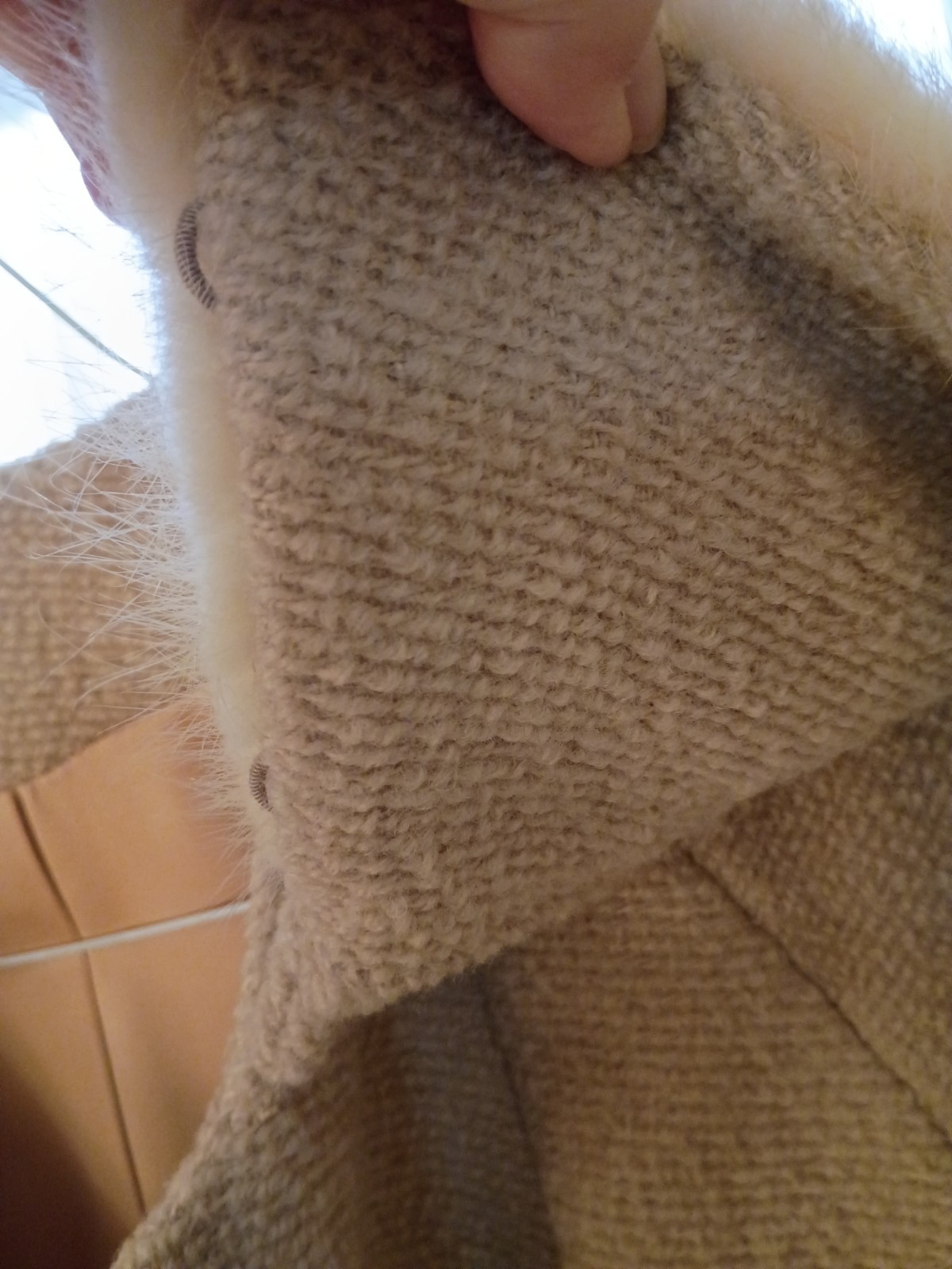 Vintage „A Siari Original Beige Tweed Coat With Authentic Mink Collar