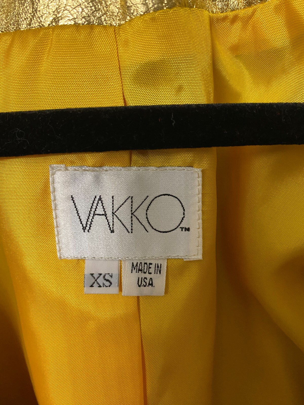Vintage Leather Gold Llame Womens Jacket and Skirt – Vakko