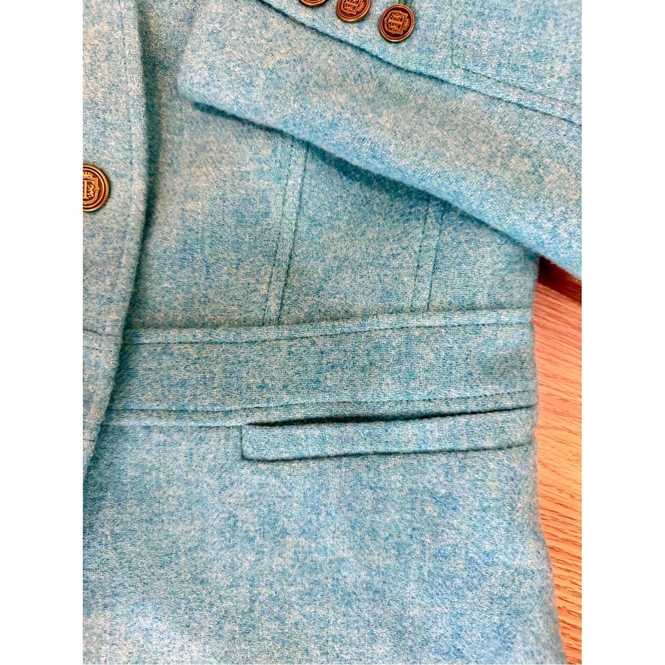 Vintage 90s Y2K Talbots Womens 2 Turquoise Blue Wool Tweed Crest Button Jacket