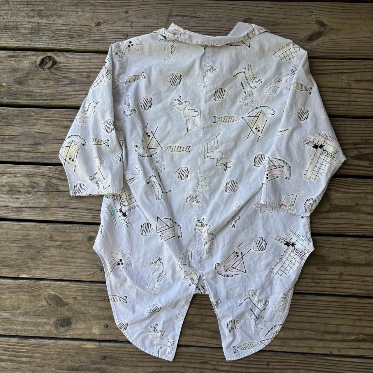 VTG ‘80s Tropical Shirt with Alligator Buttons – Large