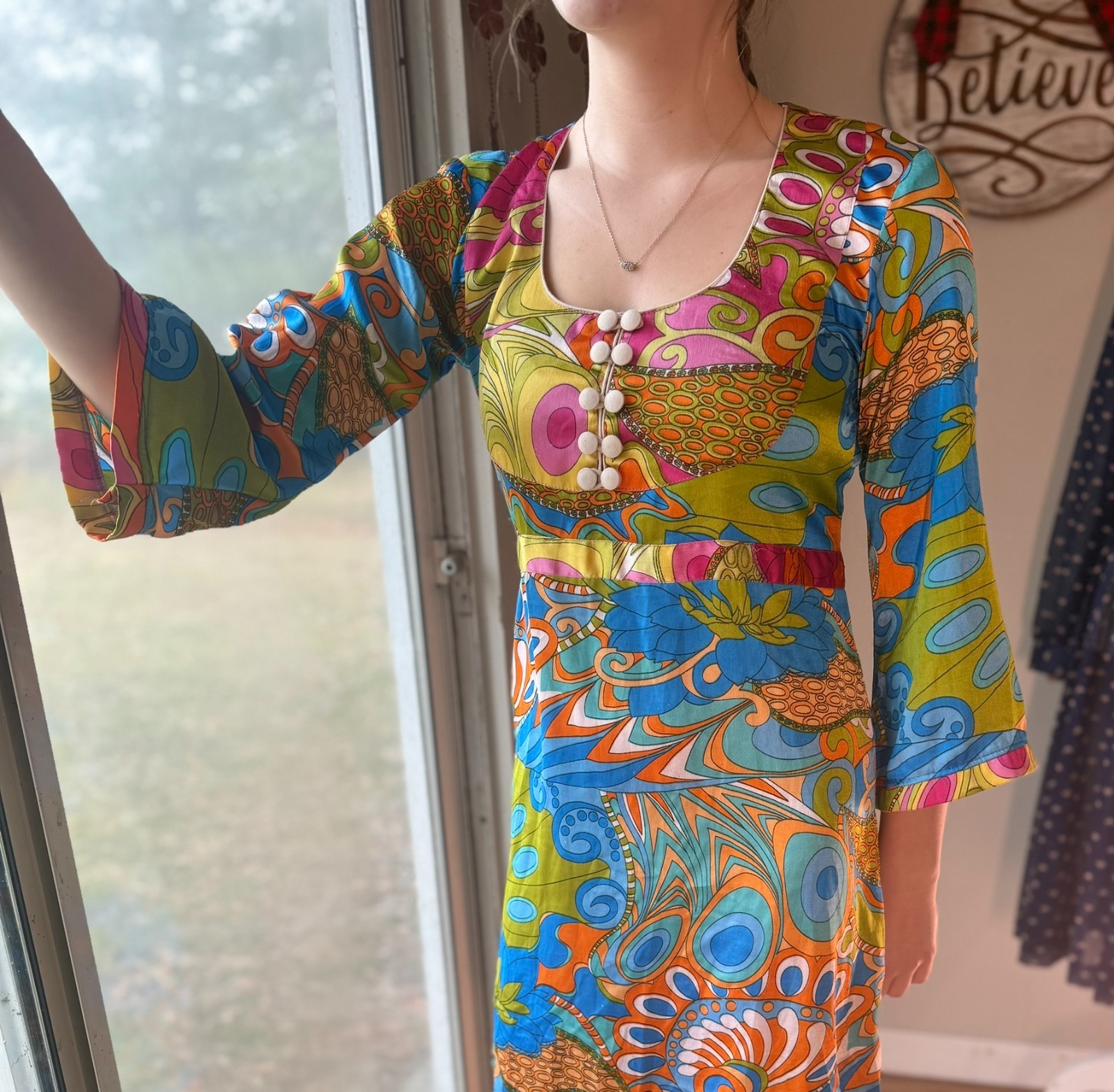 TRUE Vintage 60s 70s PSYCHEDLIC Mini Dress GROOVY GOGO Hippie Bell Sleeves Silk