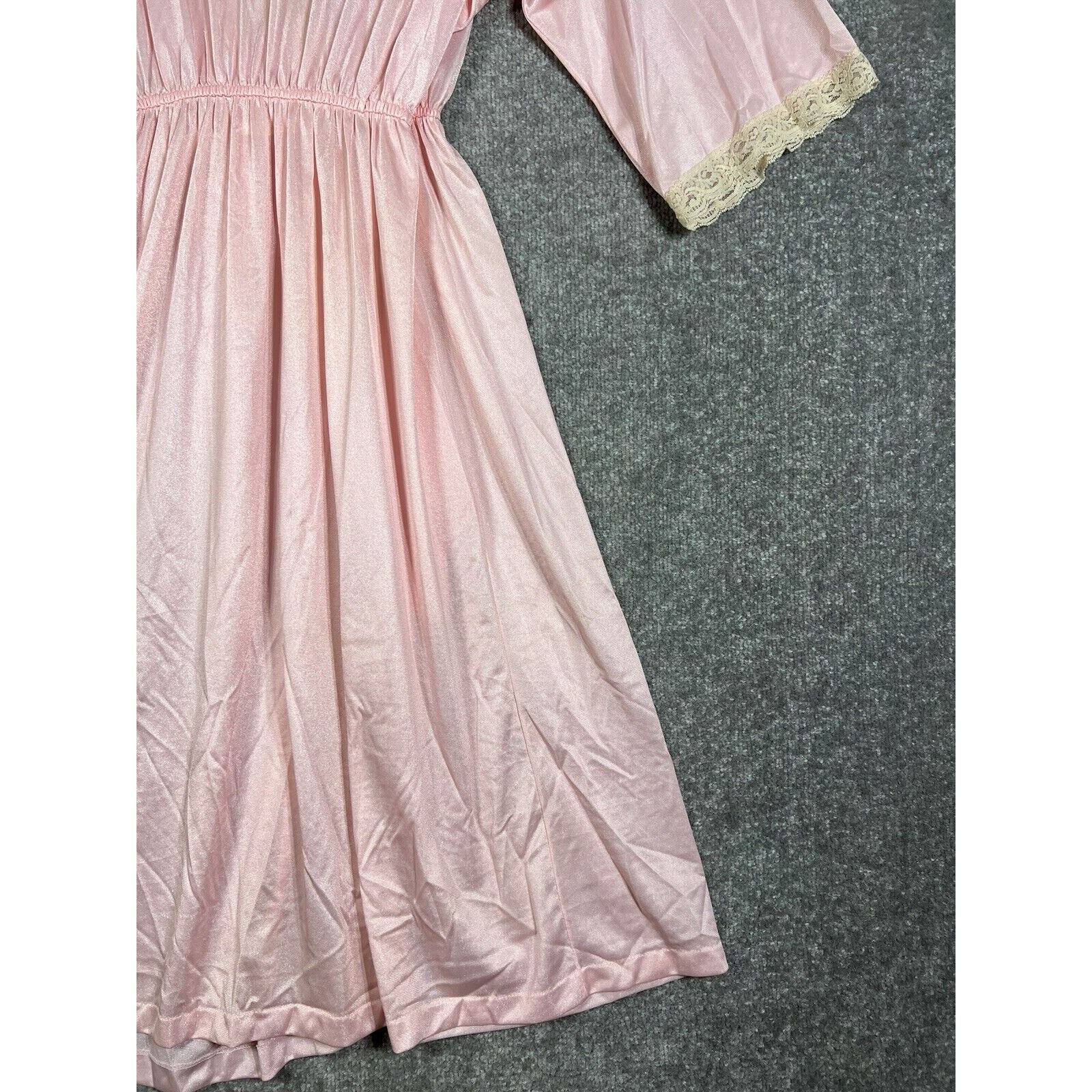 Vintage Milco Robe Womens Size M Pink Nylon Lace Trim Pocket USA Made 1/2 Sleeve